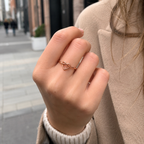 Herplace — Amora Hart Ring