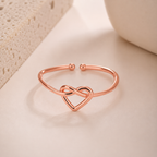Herplace — Amora Hart Ring